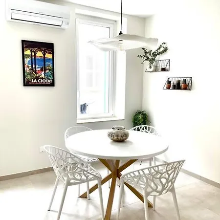 Apartment Moderne + Parking A 50m De La
